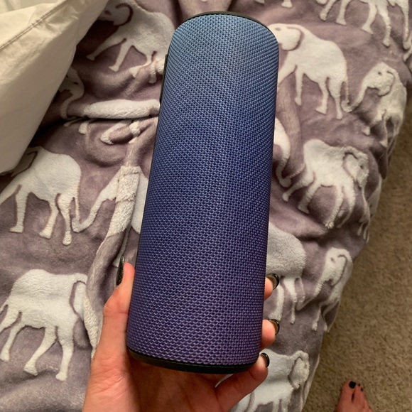 UE speaker - Picture 2 of 2